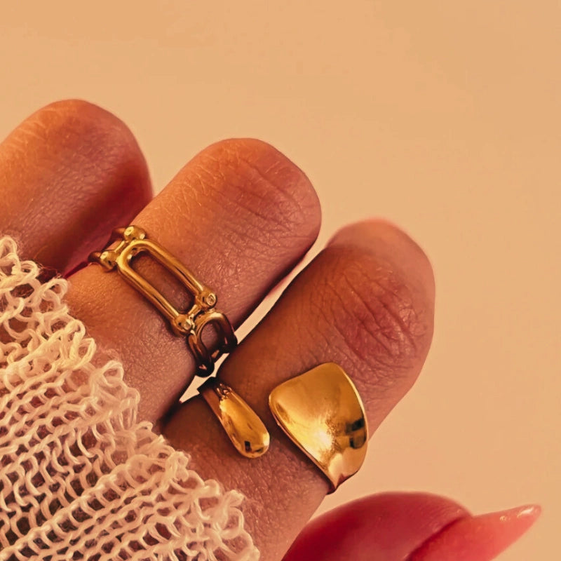 Golden Harmony Ring Set (Set of 4 Rings)