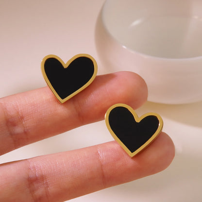 Noir Romance Heart Necklace Set