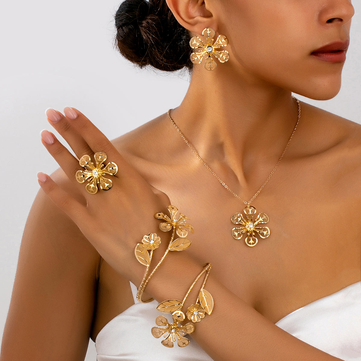 Artistic Flower Luxe Necklace earrings bracelet ring Set