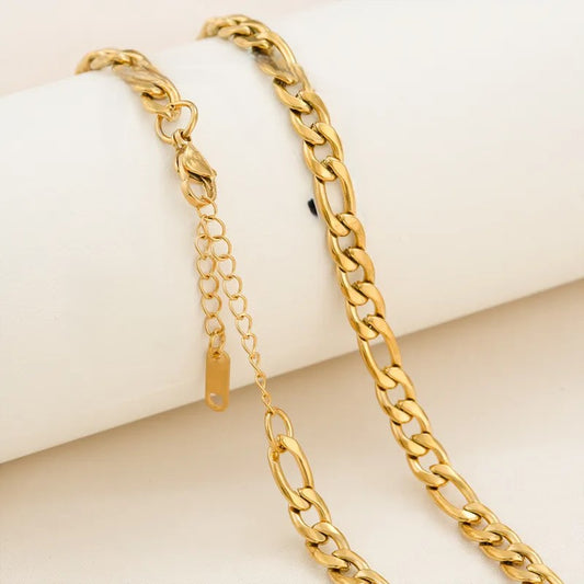 Golden Figaro Chain