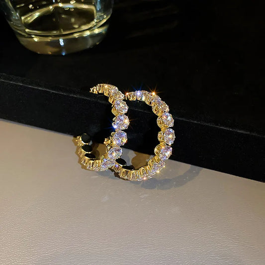 Round White Copper Zircon Hoop Earring