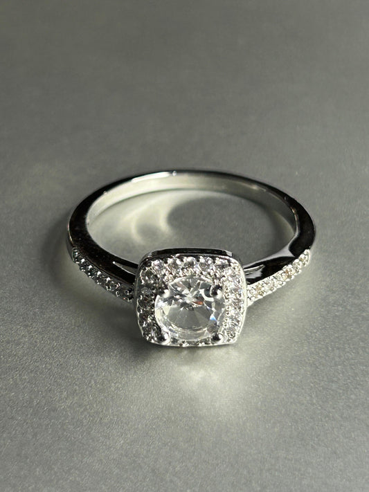 Sparkling Rhinestone Ring