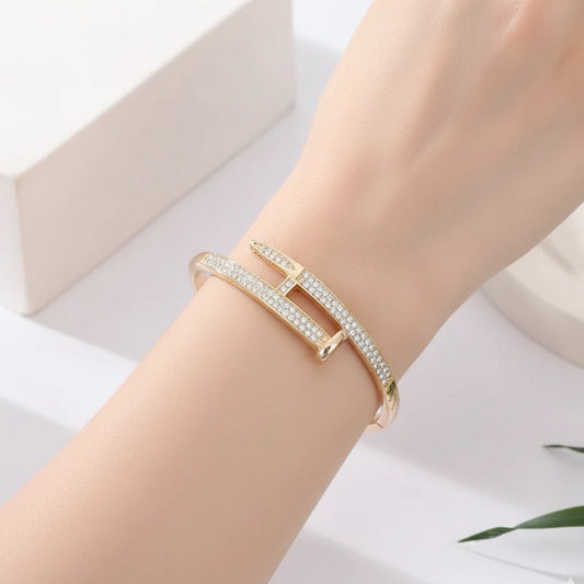 Radiant Nail Luxe Cuff